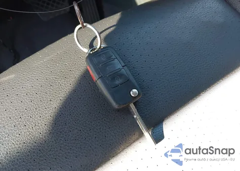 2006 Volkswagen Jetta 2.5 z USA, uszkodzony, nr VIN 3VWRF71K66M626850